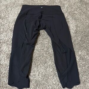 Lululemon Black Cropped Leggings